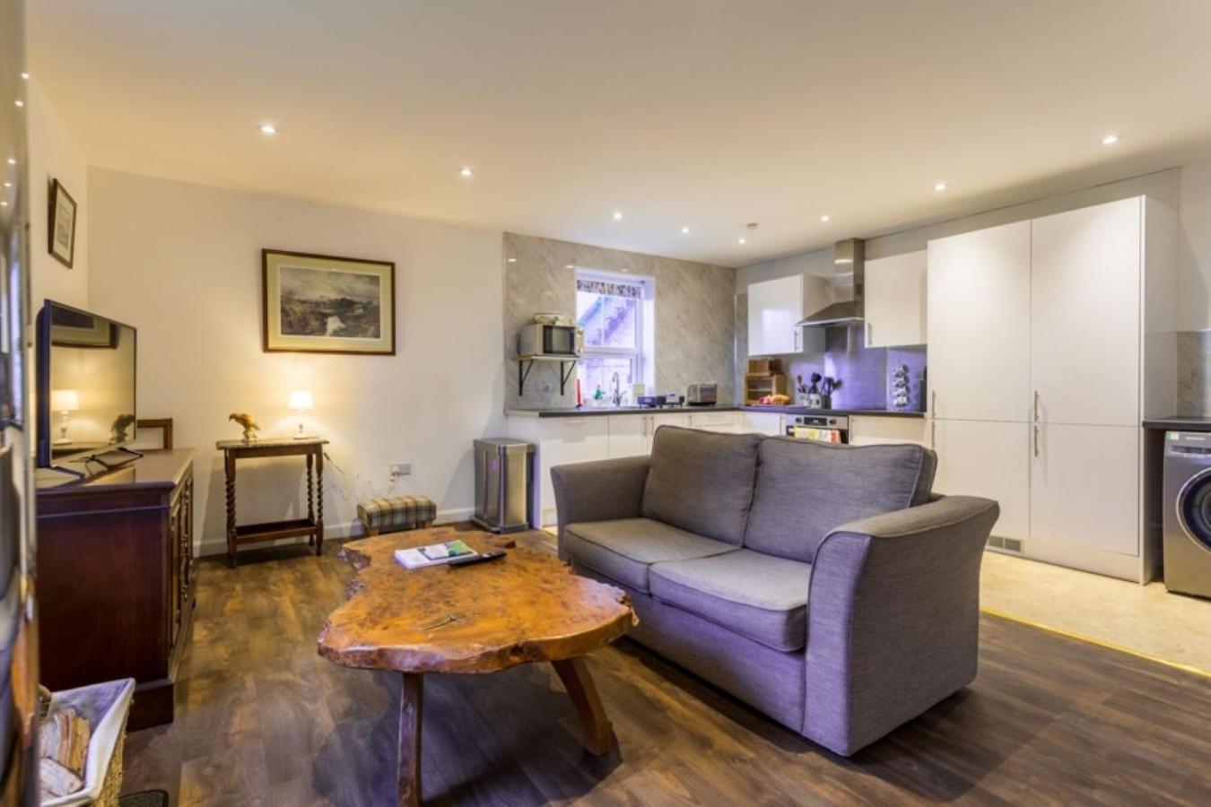 The Bungalow - Ardullie Lodge Dingwall Buitenkant foto